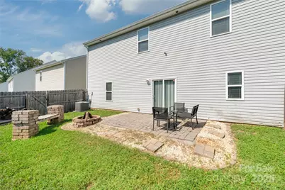 8207 Paw Valley Lane, Charlotte, NC 28214 - Photo 7