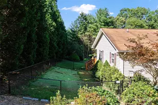 282 Sourwood Dr, Spruce Pine, NC 28777 - Photo 23