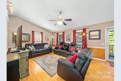 282 Sourwood Drive, Spruce Pine, NC 28777 - Photo 3