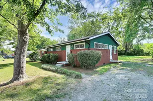 2244 English Dr, Charlotte, NC 28216 - Photo 27