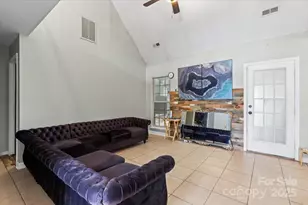 7337 Rosehall Dr, Charlotte, NC 28227 - Photo 13