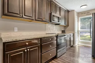 4340 N Center St, Hickory, NC 28601 - Photo 11