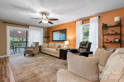 4340 N Center Street #601, Hickory, NC 28601 - Photo 5