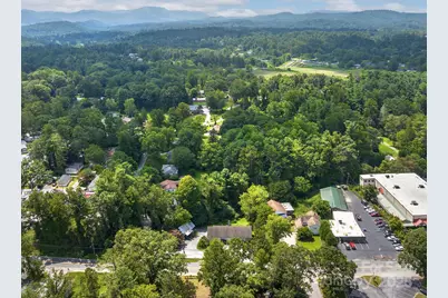 1001 Greenville Highway, Hendersonville, NC 28739 - Photo 23