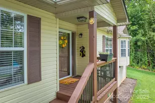 187 Yancey Rd, Marion, NC 28752 - Photo 9