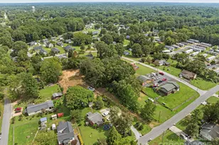 621 Pleasant Ave, Kannapolis, NC 28081 - Photo 5