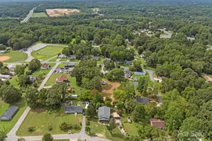 621 Pleasant Ave, Kannapolis, NC 28081 - Photo 7