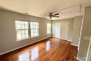 237 N Irwin Ave, Charlotte, NC 28202 - Photo 15