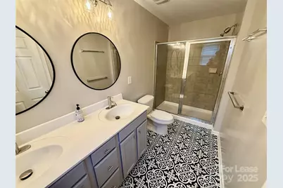 237 N Irwin Avenue, Charlotte, NC 28202 - Photo 11