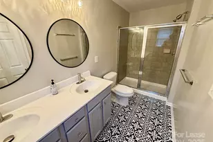 237 N Irwin Ave, Charlotte, NC 28202 - Photo 11