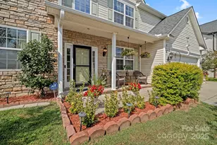 2 Breyerton Ct, Asheville, NC 28804 - Photo 3