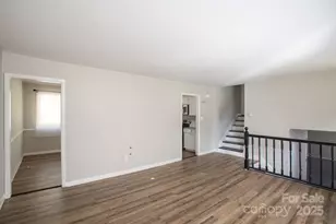 129 Woodland Dr, Havelock, NC 28532 - Photo 3