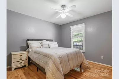 300 Dogwood Lane, Burnsville, NC 28714 - Photo 13