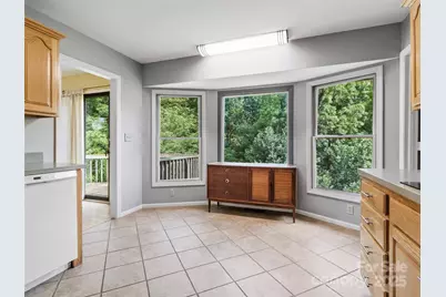 300 Dogwood Lane, Burnsville, NC 28714 - Photo 11