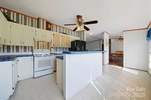 2004 Stamey Rd, Hudson, NC 28638 - Photo 11