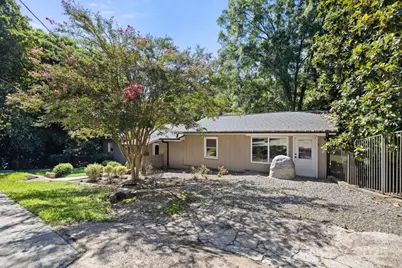 13833 Woody Point Road, Charlotte, NC 28278 - Photo 5