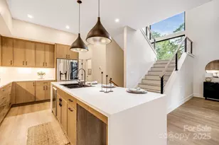 23 Woodbine Rd, Asheville, NC 28804 - Photo 11