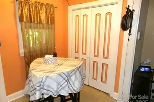 306 Dunlap St, Albemarle, NC 28001 - Photo 5