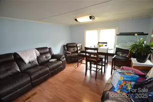 267 Sigmon Rd, Statesville, NC 28677 - Photo 5