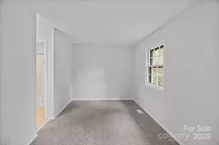 8414 Knights Bridge Rd, Charlotte, NC 28210 - Photo 17