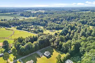 119 Con-Lee Dr, Olin, NC 28660 - Photo 37