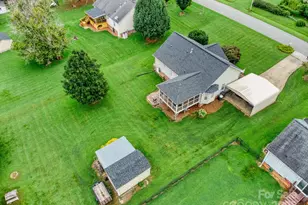 111 Summey Barker Dr, Dallas, NC 28034 - Photo 35