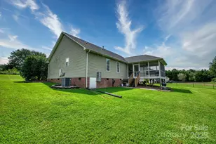 111 Summey Barker Dr, Dallas, NC 28034 - Photo 27