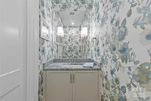 1500 Queens Rd, Charlotte, NC 28207 - Photo 17