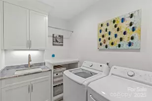 1500 Queens Rd, Charlotte, NC 28207 - Photo 23