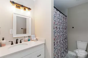 106 Robinson Ave, Mount Holly, NC 28120 - Photo 7