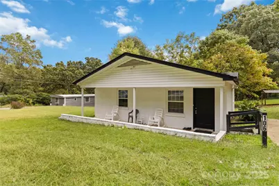 106 Robinson Avenue, Mount Holly, NC 28120 - Photo 1