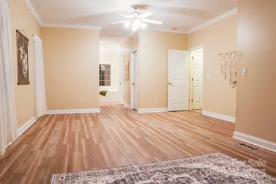 4106 Hemingway Drive, Hickory, NC 28601 - Photo 7