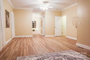 4106 Hemingway Dr, Hickory, NC 28601 - Photo 7