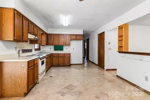 106 Culpepper Dr, Waynesville, NC 28786 - Photo 11