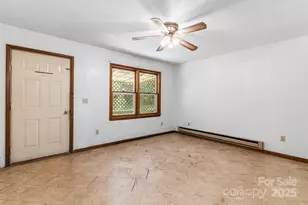 106 Culpepper Dr, Waynesville, NC 28786 - Photo 9