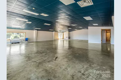 512 Kanuga Road #100, Hendersonville, NC 28739 - Photo 3