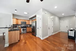 1995 Talbot Ln, Hickory, NC 28602 - Photo 9