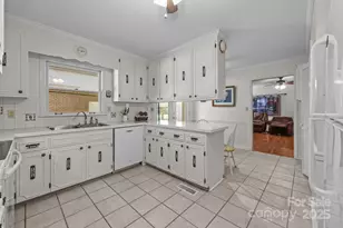 255 Quail Dr, Salisbury, NC 28147 - Photo 9