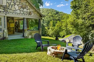 34 Coosa Rdg Dr, Whittier, NC 28789 - Photo 3