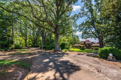 3651 W Nc 10 Highway, Newton, NC 28658 - Photo 3