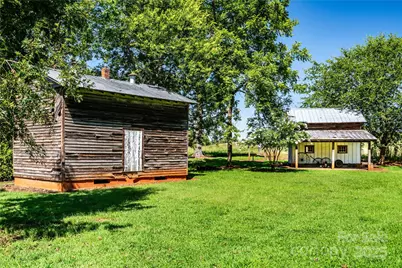 3651 W Nc 10 Highway, Newton, NC 28658 - Photo 25