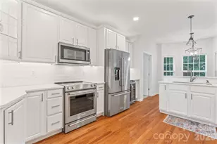 390 Robinson Rd, Mooresville, NC 28117 - Photo 5