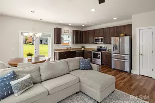 84 Cardwell Ln, Fletcher, NC 28732 - Photo 5