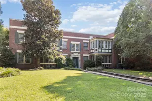 811 E Morehead St, Charlotte, NC 28202 - Photo 3