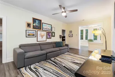 811 E Morehead Street #6, Charlotte, NC 28202 - Photo 7