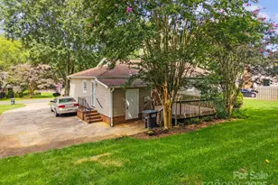 2624 Castlewood Dr, Gastonia, NC 28056 - Photo 29