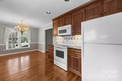 2624 Castlewood Drive, Gastonia, NC 28056 - Photo 7