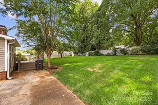 2624 Castlewood Dr, Gastonia, NC 28056 - Photo 25