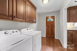 2624 Castlewood Dr, Gastonia, NC 28056 - Photo 21