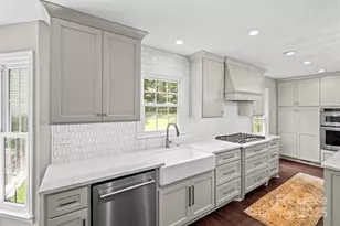 2544 Ainsdale Rd, Charlotte, NC 28226 - Photo 15